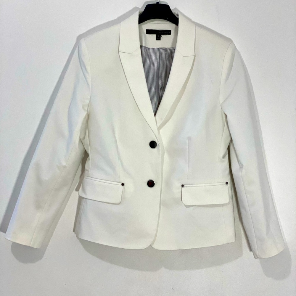 Harve Bernard blazer with Larry Levine whit pant